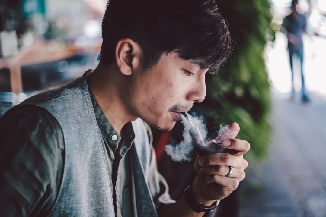 découvrez notre sélection de fumoirs pas chers pour savourer des aliments délicieusement fumés sans vous ruiner. qualité et prix abordable garantis !